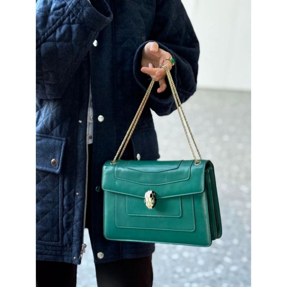 Bvlgari Women Pre-Loved Bag Very Good Condition - Picture 7 of 7
